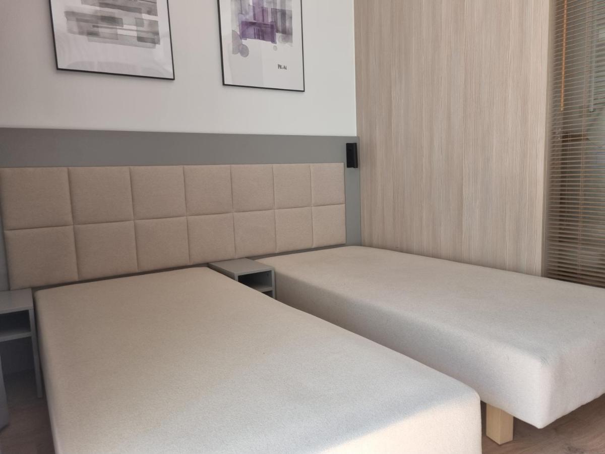 Aparthotel In Warsaw Very Close To The City Center, Free Underground Parking, Wifi, Air Conditioning, Balcony Εξωτερικό φωτογραφία
